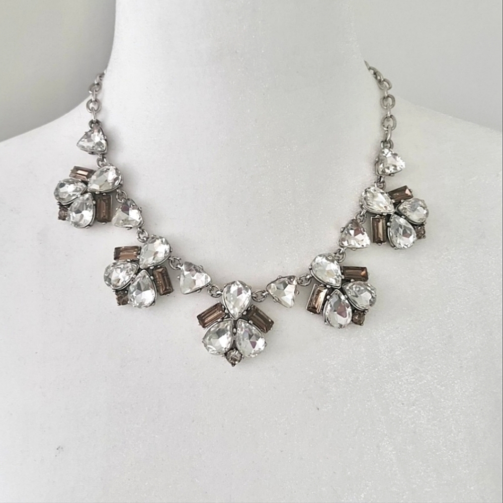 Stella & Dot Lila Crystal Fringe Necklace Vintage Silver Tone
